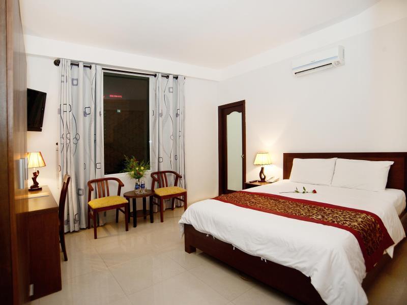 Bin Star Hotel Da Nang Esterno foto