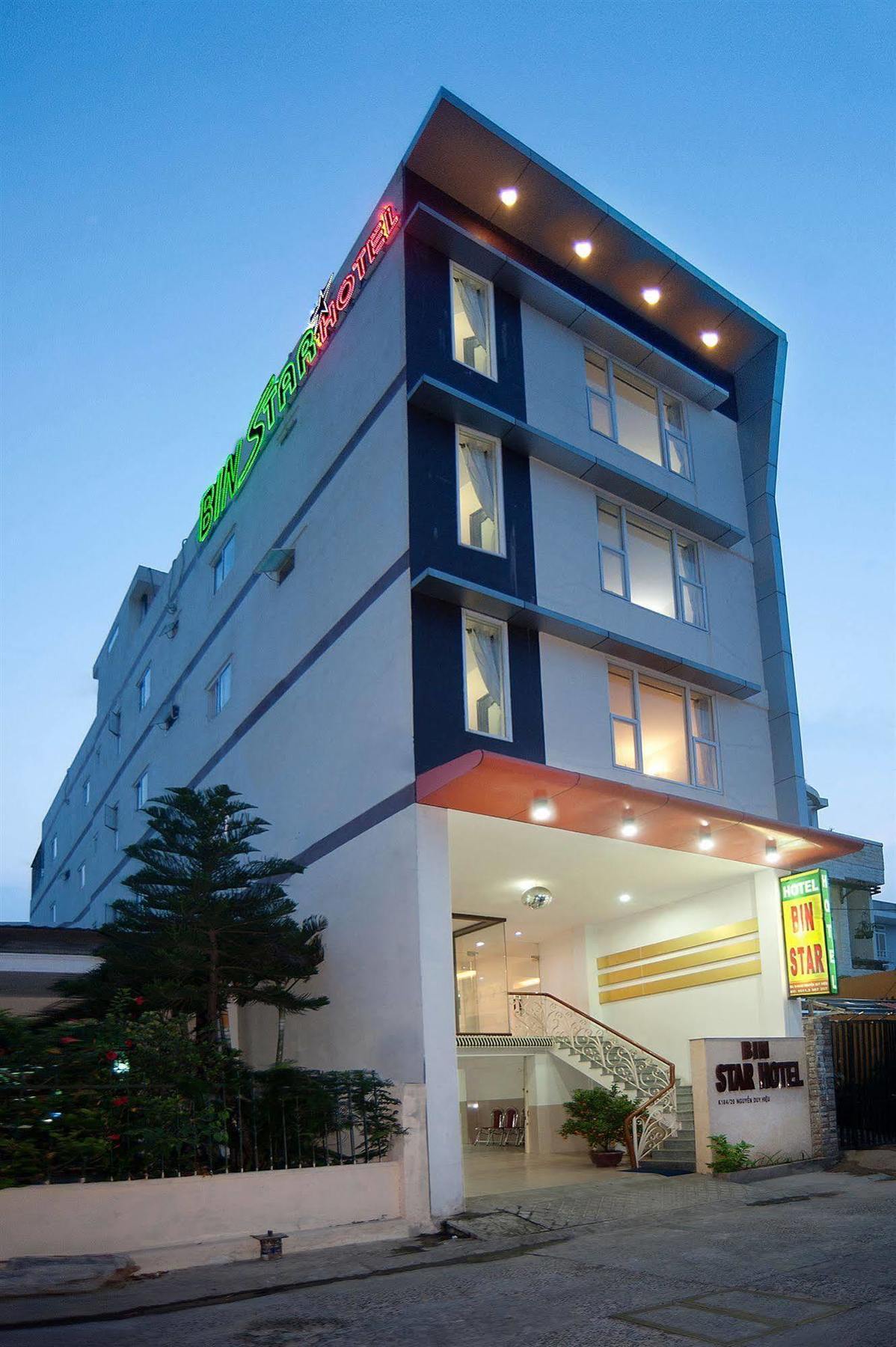 Bin Star Hotel Da Nang Esterno foto