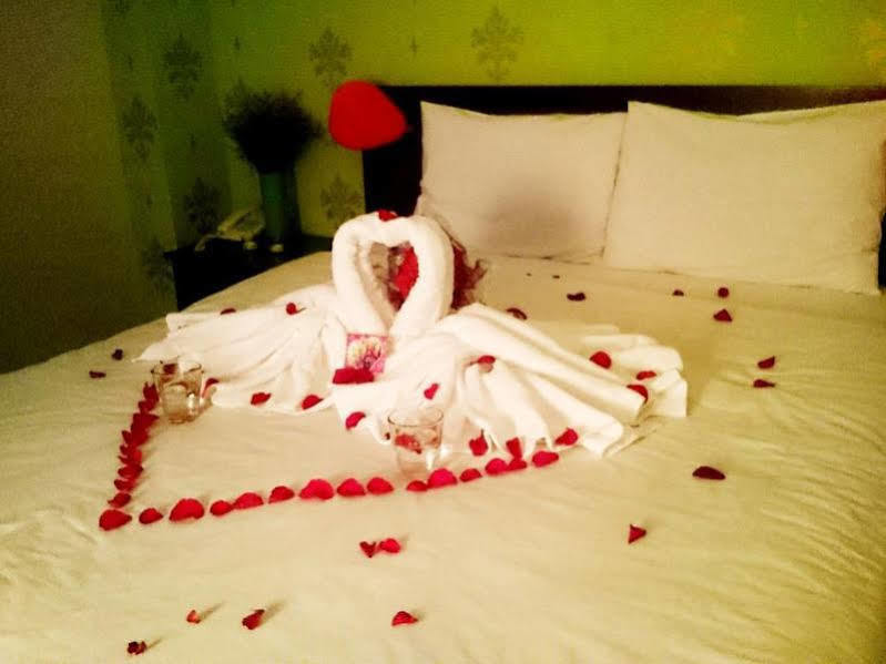 Bin Star Hotel Da Nang Esterno foto