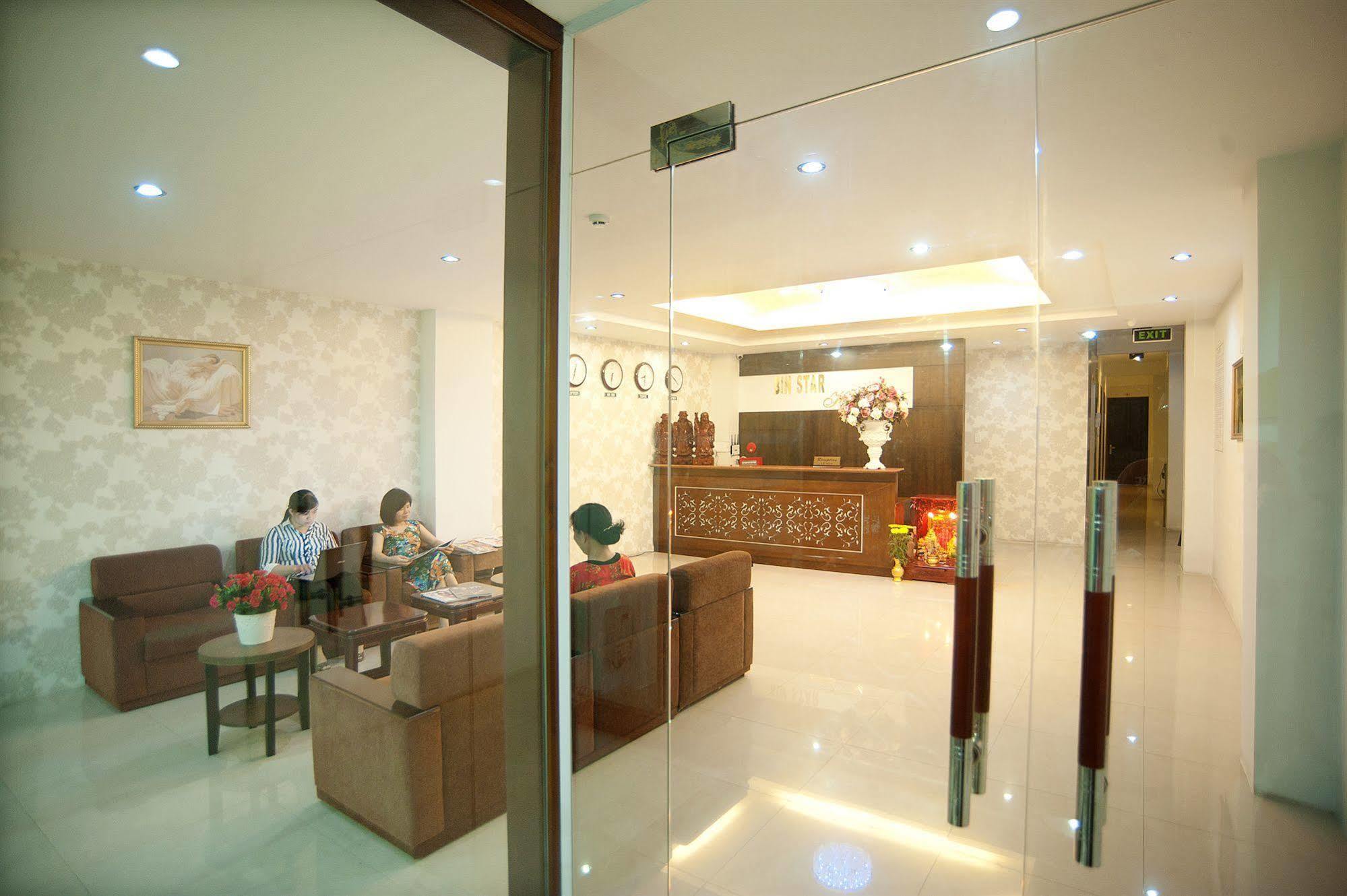 Bin Star Hotel Da Nang Esterno foto