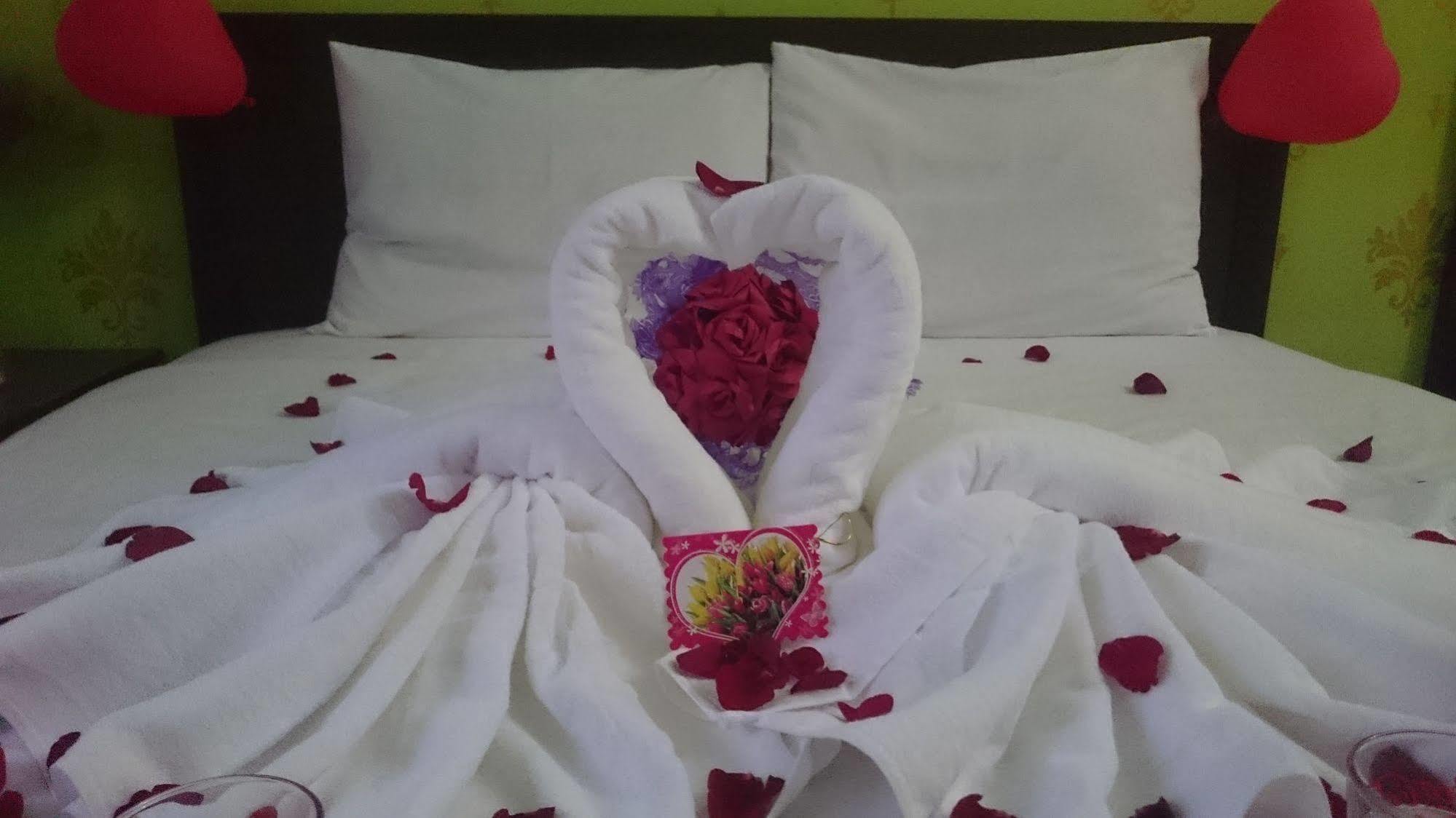 Bin Star Hotel Da Nang Esterno foto